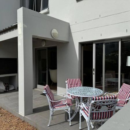 Luxury Townhouse In Stellenbosch Central Экстерьер фото
