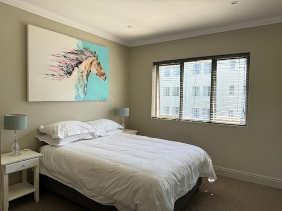 Luxury Townhouse In Stellenbosch Central Экстерьер фото
